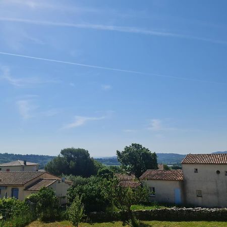 Apartamento Le Gite De La Badassiere Forcalquier Exterior foto